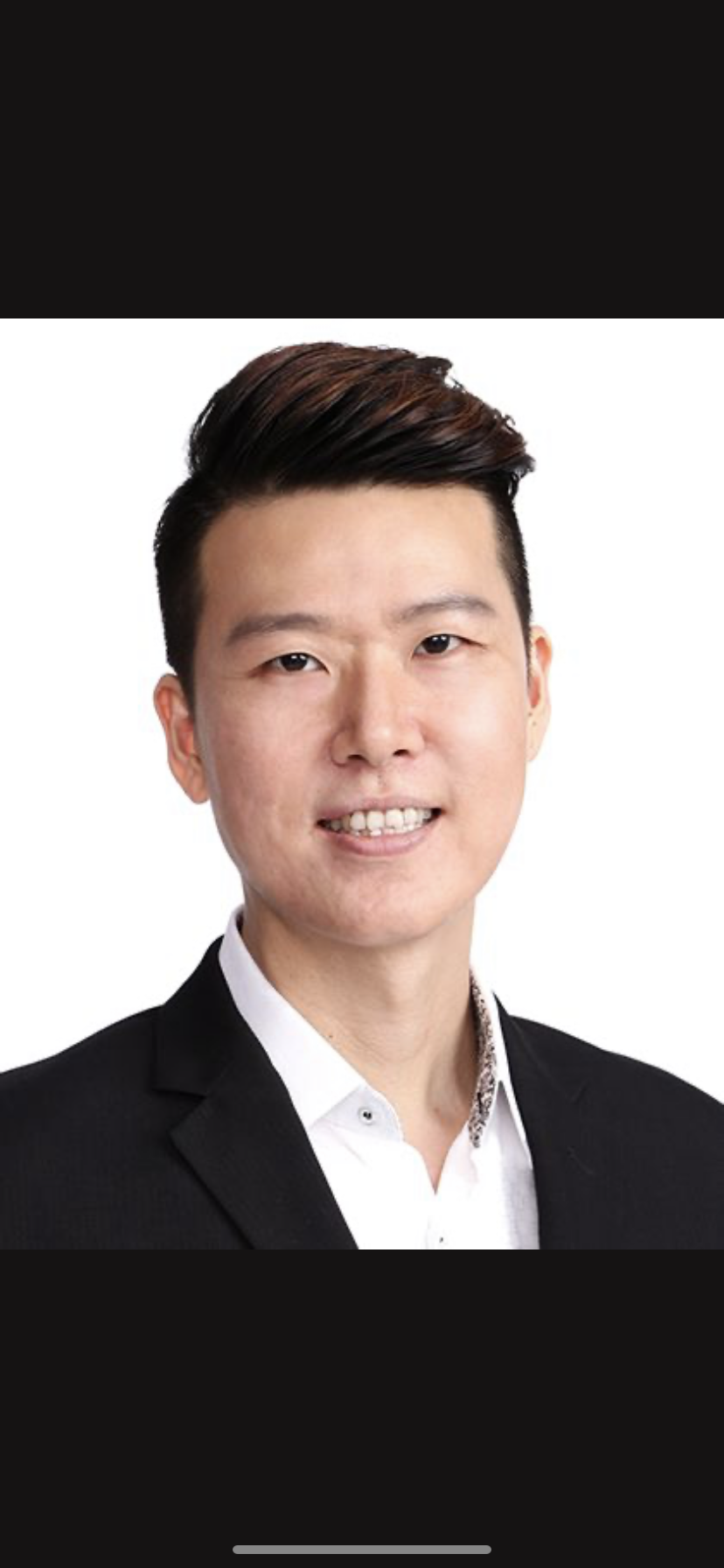 Agent Photo