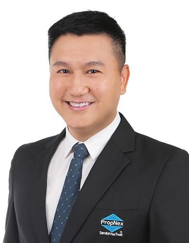Agent Photo