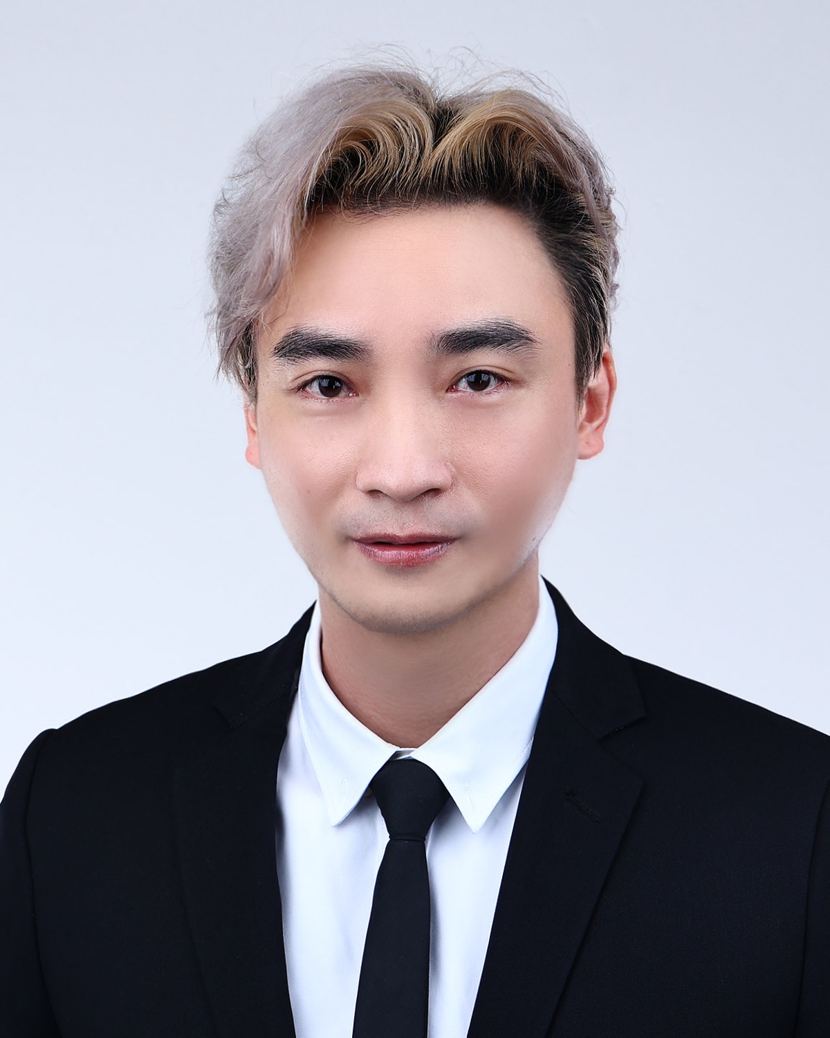 Agent Photo